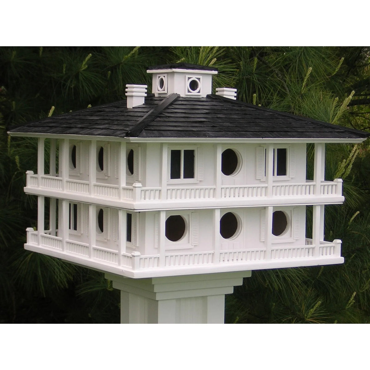 Clubhouse Birdhouse O753