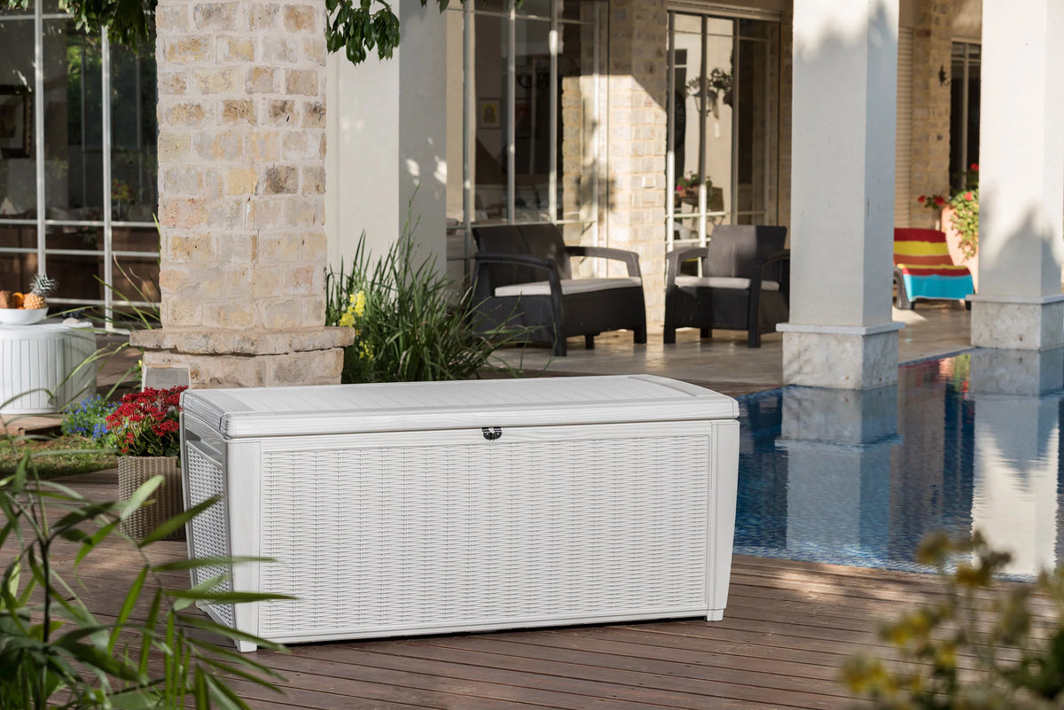 135 Gallon Resin Deck Box G5891