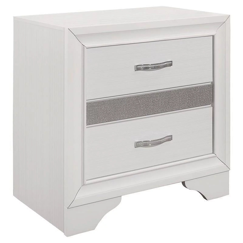 White 3 Drawer Wood Nightstand H5670