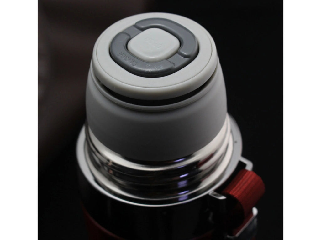 Silver Stainless Steel Vacuum Flask 750ML Water Bottle O97940