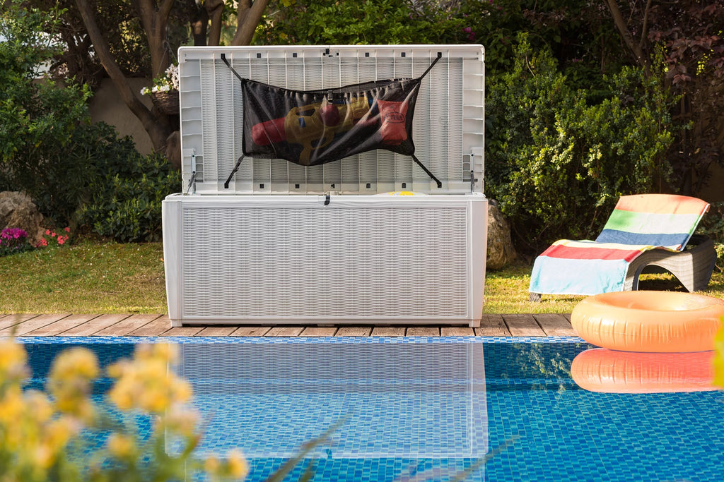 135 Gallon Resin Deck Box G5891