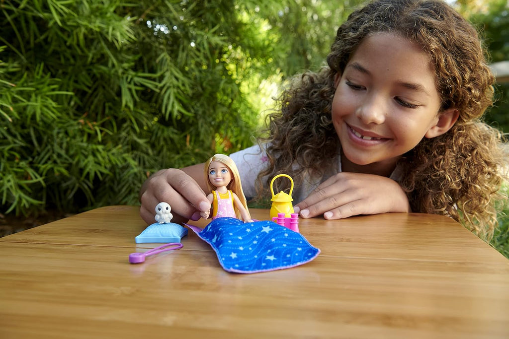 Barbie Doll and Accessories, Camping Doll with Pet Puppy and 10+ Accessories Camping Playset + Chelsea Doll (6 in, Blonde), Pet Owl, Sleeping Bag, Binocu Q422231