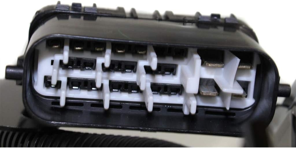 Passenger Side Halogen Headlight Assembly L8012
