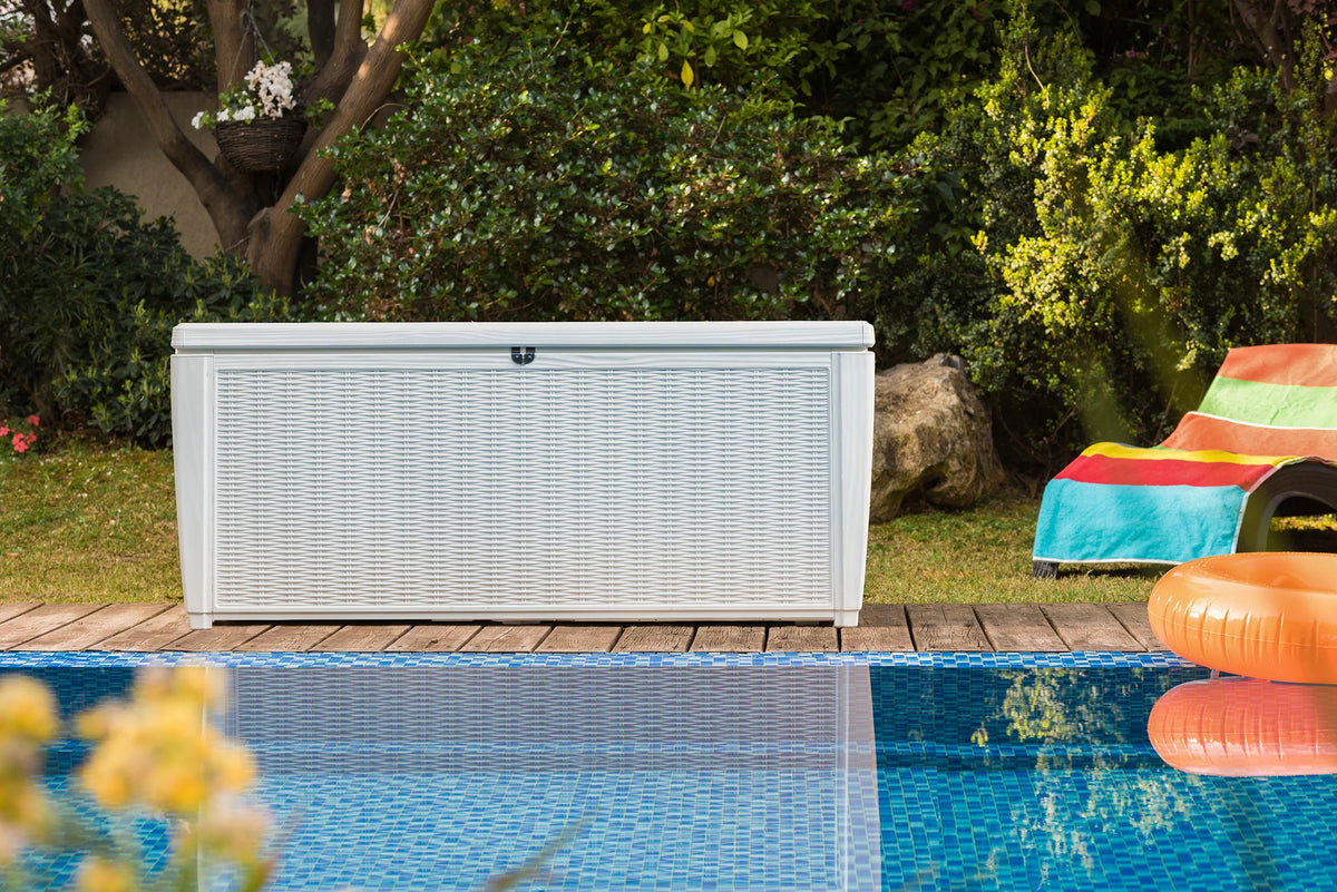 135 Gallon Resin Deck Box G5891