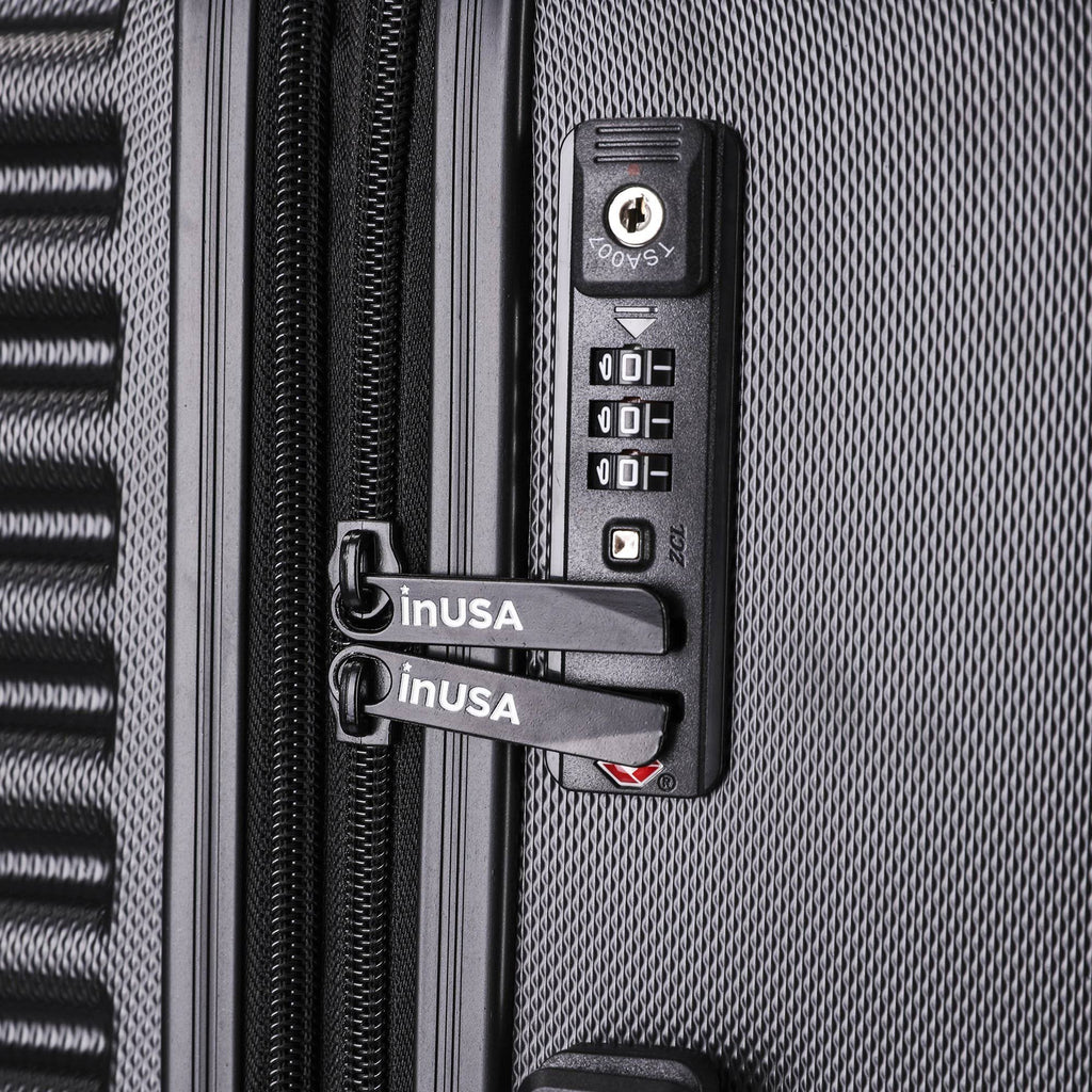 Lightweight Hardside Spinner 20 inch Carry-On U247