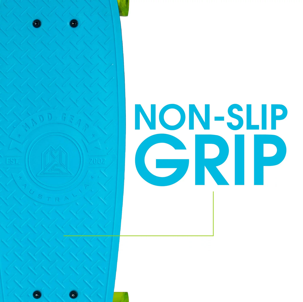 22" Retro Mini Cruiser Skateboard with 62 mm Wheels N354031