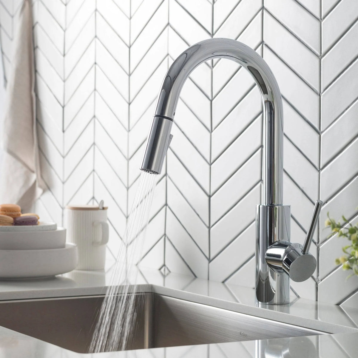2-Function 1-Handle Pulldown Kitchen Faucet with Dispenser Faucet R801