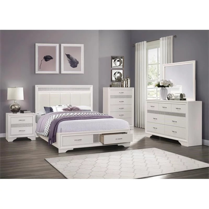 White 3 Drawer Wood Nightstand H5670
