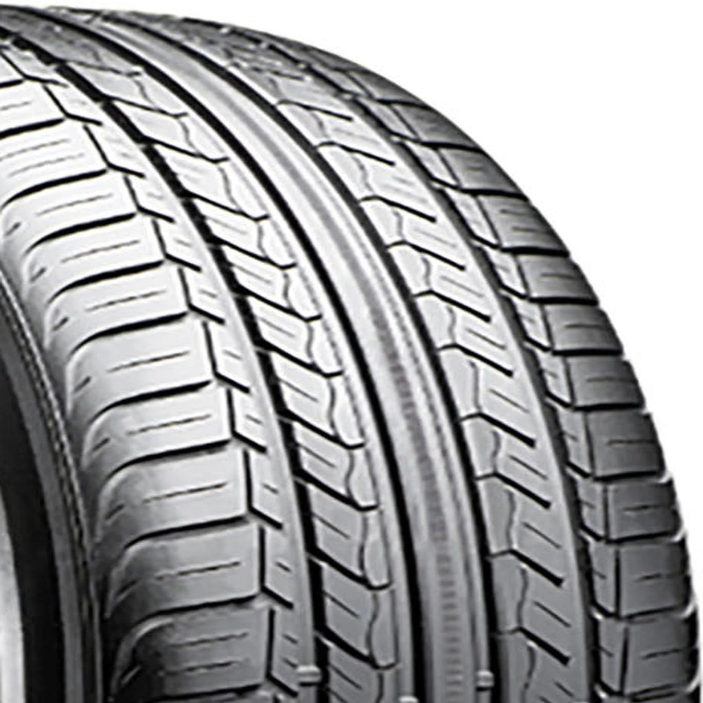 225/50R17 94V All-Season Tire P588